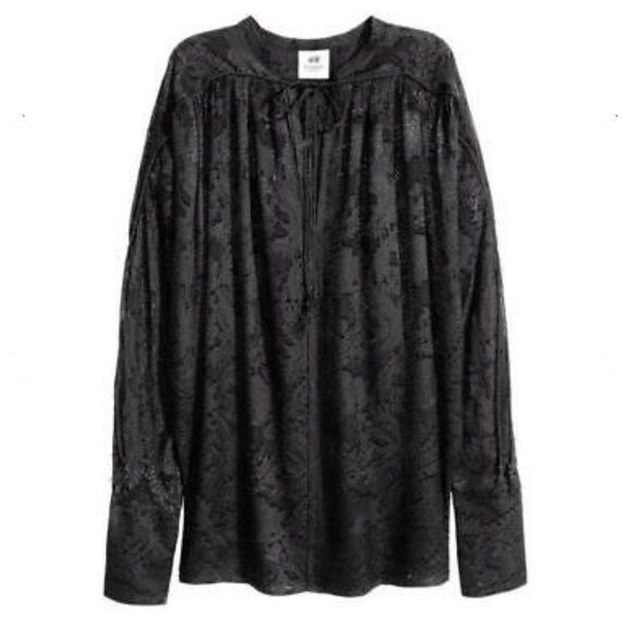5/$100 SALE - H&M Studio AW2016 Black Lace Tunic Top - Picture 4 of 9